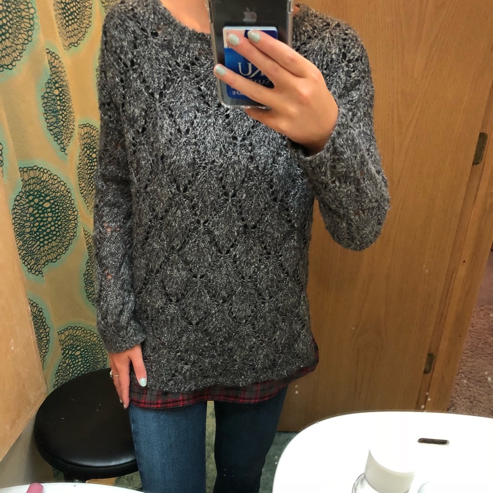 GREY SWEATER WITH FLANNEL ATTACHED
